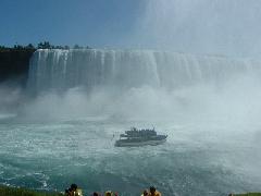 view from observation area beside Horseshoe Falls