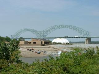 Hernando DeSoto Bridge